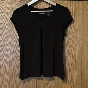 Liz Claiborne brown short sleeve top. Size large. Very comfy!